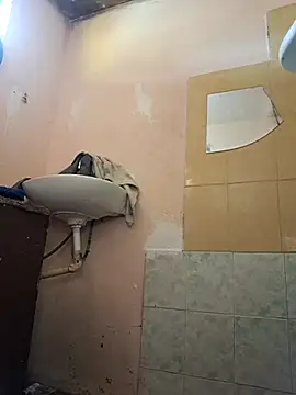 Snapshot of fkoito chatting on 10/01/25, 10:27 fkoito online show from 10/01/25, 10:27