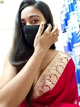 Snapshot of SimaRoy- chatting on 02/14/25, 01:02 SimaRoy- online show from 02/14/25, 01:02