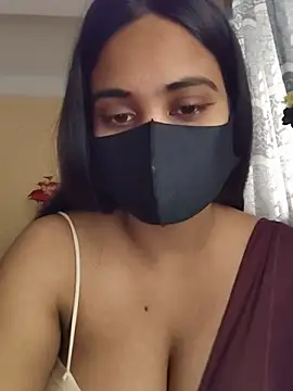 Snapshot of SimaRoy- chatting on 10/12/25, 02:32 SimaRoy- online show from 10/12/25, 02:32