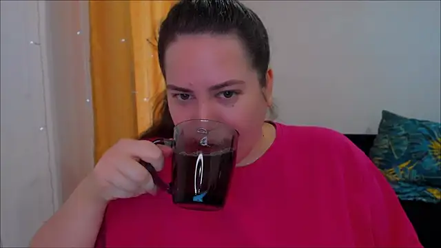 Snapshot of _madalexa_ chatting on 01/27/25, 07:45 madalexa online show from 01/27/25, 07:45