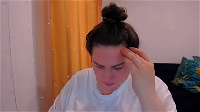 Snapshot of _madalexa_ chatting on 02/02/25, 06:37 madalexa online show from 02/02/25, 06:37