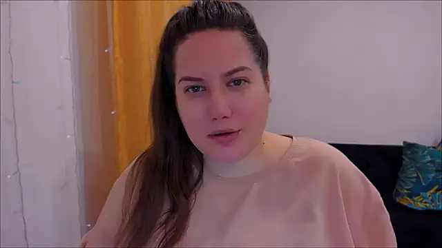 Snapshot of _madalexa_ chatting on 02/13/25, 03:35 madalexa online show from 02/13/25, 03:35