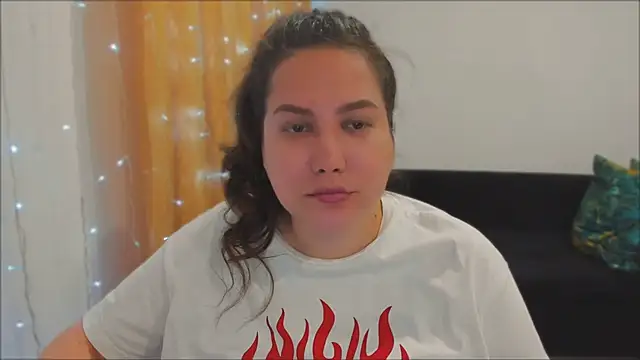 Snapshot of _madalexa_ chatting on 09/15/25, 05:24 madalexa online show from 09/15/25, 05:24