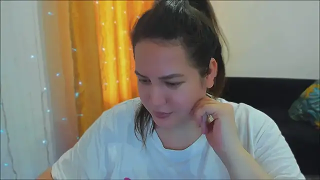 Snapshot of _madalexa_ chatting on 11/02/25, 11:34 madalexa online show from 11/02/25, 11:34