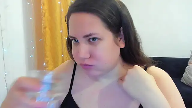 Snapshot of _madalexa_ chatting on 03/20/26, 08:35 madalexa online show from 03/20/26, 08:35