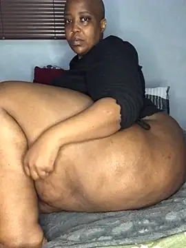 Snapshot of sotho_ssbbw chatting on 05/28/26, 11:24 sotho ssbbw online show from 05/28/26, 11:24
