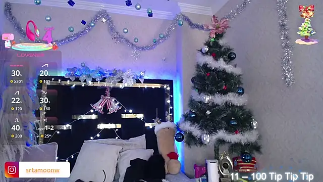 Moon Water   online show from 12/20/25, 10:33