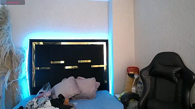 Moon Water   online show from 03/14/26, 11:15