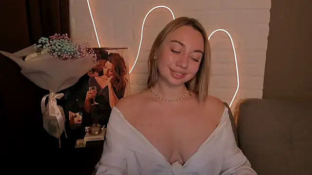 DanielaWisse online show from 12/17/24, 12:23