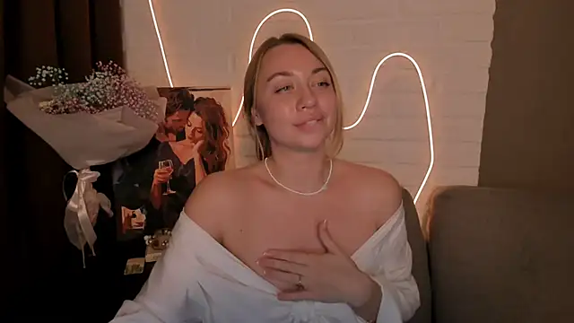 DanielaWisse online show from 12/19/24, 11:46