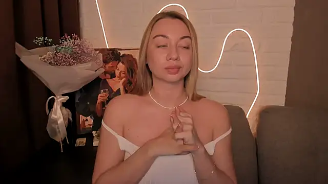 DanielaWisse online show from 12/26/24, 02:44