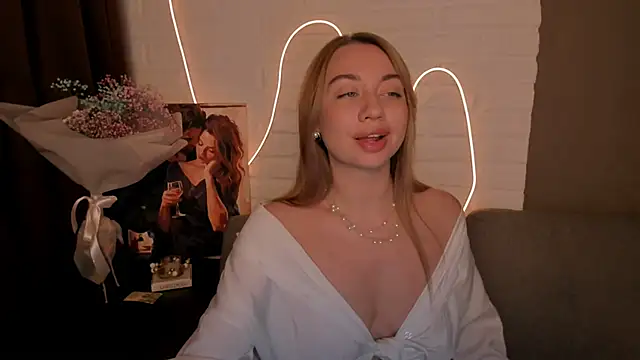 DanielaWisse online show from 12/31/24, 02:19