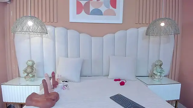 Sara Vanegas online show from 02/28/26, 10:27