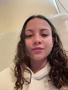 Megan Rodrigo online show from 02/12/26, 02:01