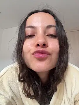 Megan Rodrigo online show from 05/11/26, 02:45
