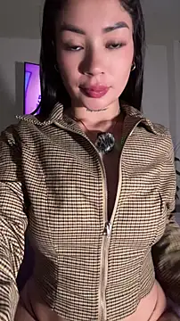 Snapshot of Roxanne_08 chatting on 05/01/26, 12:26 Roxanne 08 online show from 05/01/26, 12:26
