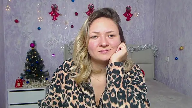 Snapshot of SallyVerda chatting on 01/03/25, 06:55 SallyVerda online show from 01/03/25, 06:55