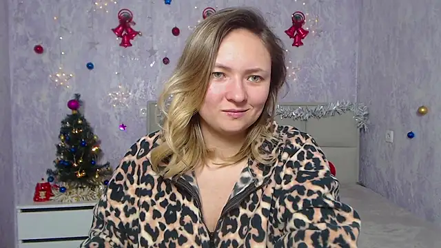 Snapshot of SallyVerda chatting on 01/03/25, 04:06 SallyVerda online show from 01/03/25, 04:06