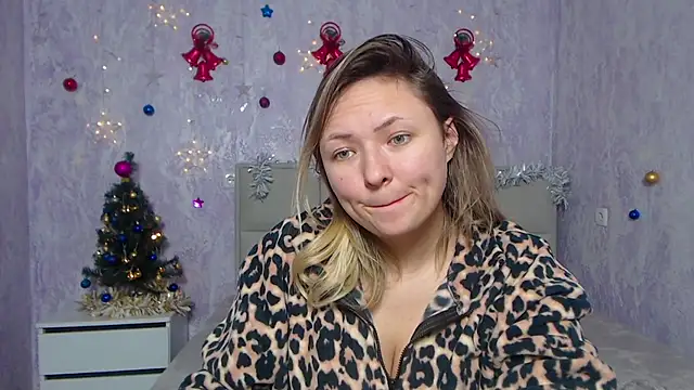 Snapshot of SallyVerda chatting on 01/07/25, 04:08 SallyVerda online show from 01/07/25, 04:08