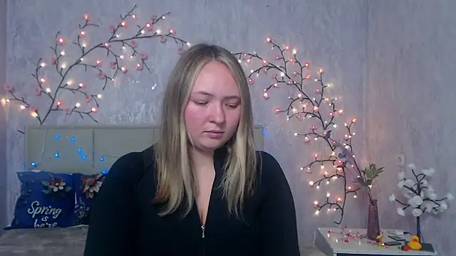 SallyVerda online show from 04/29/26, 06:03