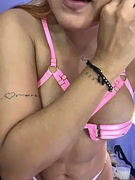 Amber Martins  online show from 02/27/25, 10:42