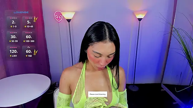 Dayanna tecca online show from 12/12/24, 09:48