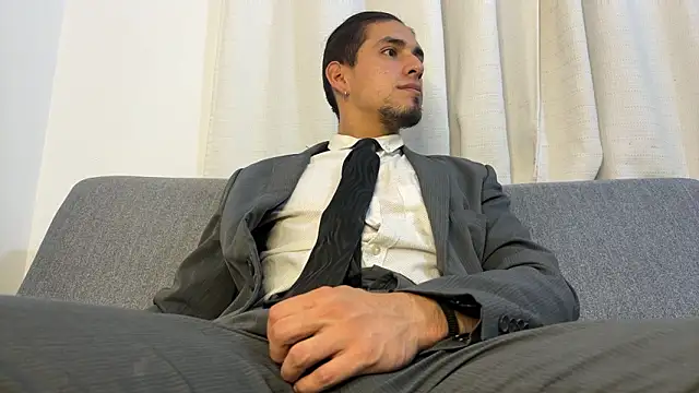 Tom blunt96 online show from 02/28/26, 08:48