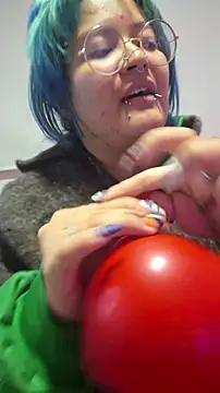 lucky-leah online show from 02/14/26, 03:36