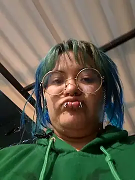 lucky-leah online show from 03/06/26, 03:58