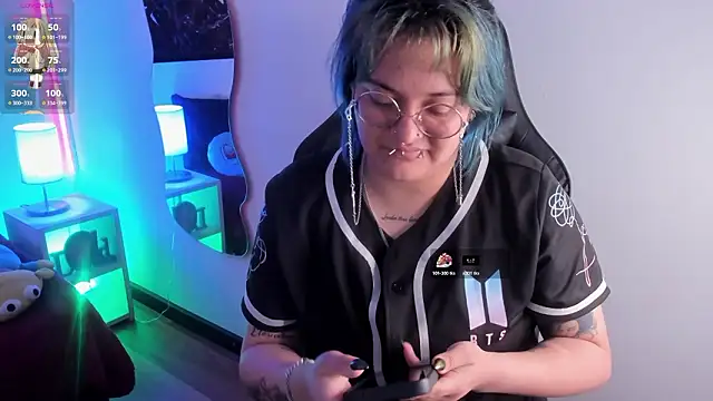 lucky-leah online show from 03/28/26, 04:01