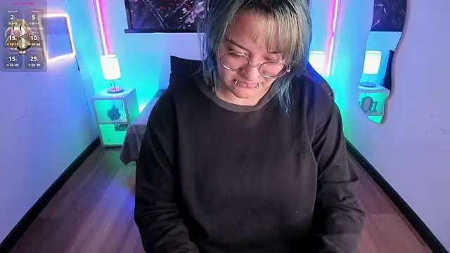 lucky-leah online show from 04/03/26, 03:04