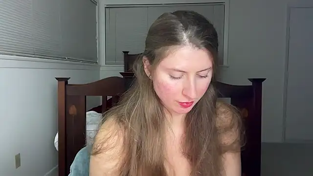 YUMIandbigWOLF online show from 12/03/25, 03:14