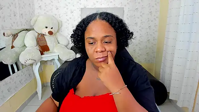 Snapshot of bbw_charlote chatting on 04/22/26, 12:28 bbw charlote online show from 04/22/26, 12:28