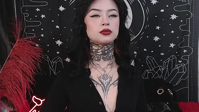 Isabella  dark online show from 03/20/25, 11:12