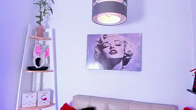 ginevra boobs online show from 10/06/25, 07:11