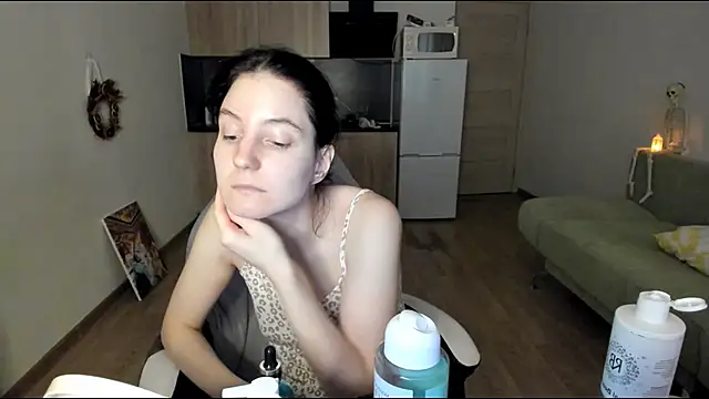 Bridget fitness online show from 09/27/25, 02:44