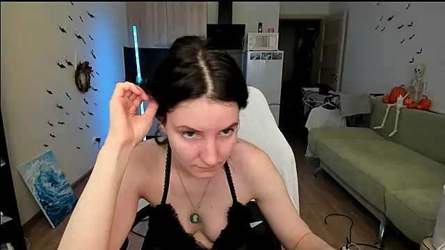 Bridget fitness online show from 10/08/25, 01:31