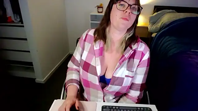 XxxAprilxxX online show from 06/08/26, 11:54