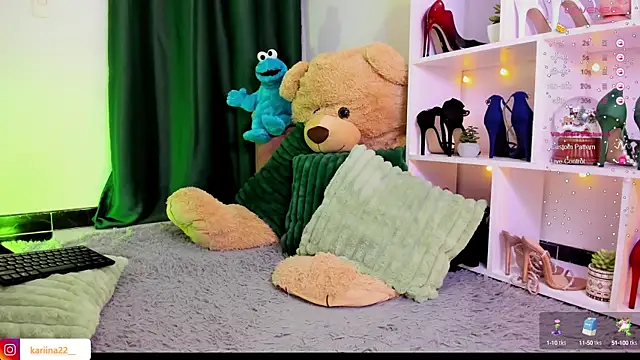 kariina  22 online show from 02/14/25, 03:11