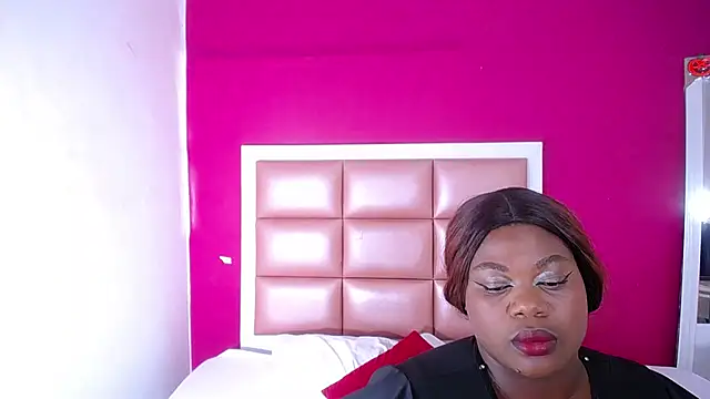 Snapshot of ebonny_suggarmommy1 chatting on 02/13/25, 02:45 ebonny suggarmommy1 online show from 02/13/25, 02:45