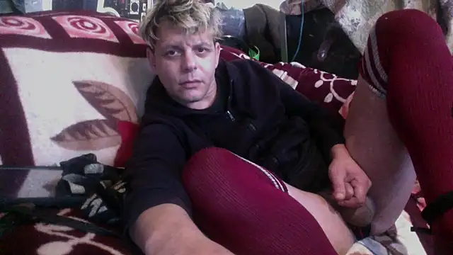 Snapshot of Phelyxx_elgato chatting on 01/02/25, 11:16 Phelyxx elgato online show from 01/02/25, 11:16