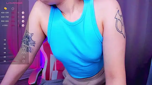 FreyaRaya online show from 02/22/25, 10:29