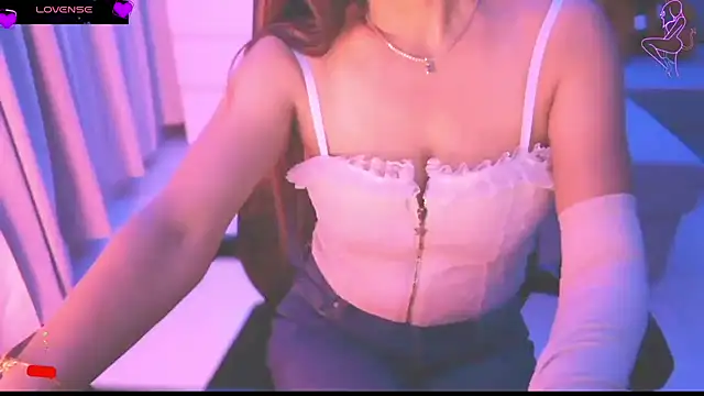  Blue Ruubyy  online show from 02/25/26, 09:24