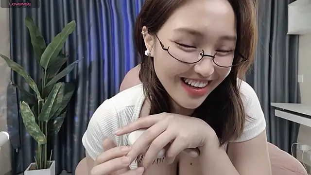 Cothy Ti online show from 01/07/25, 01:03