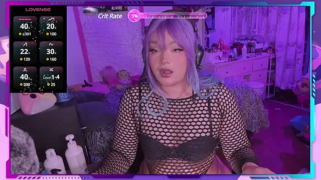 Snapshot of MegariaB chatting on 01/09/25, 04:30 MegariaB online show from 01/09/25, 04:30