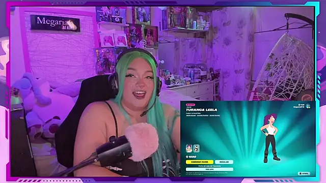 Snapshot of MegariaB chatting on 09/18/25, 03:41 MegariaB online show from 09/18/25, 03:41