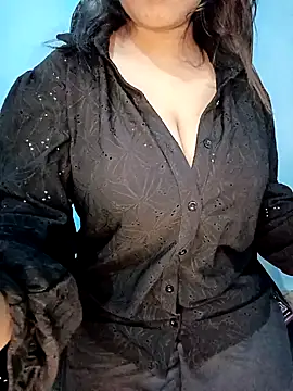 Dayna-36 online show from 12/31/24, 10:48