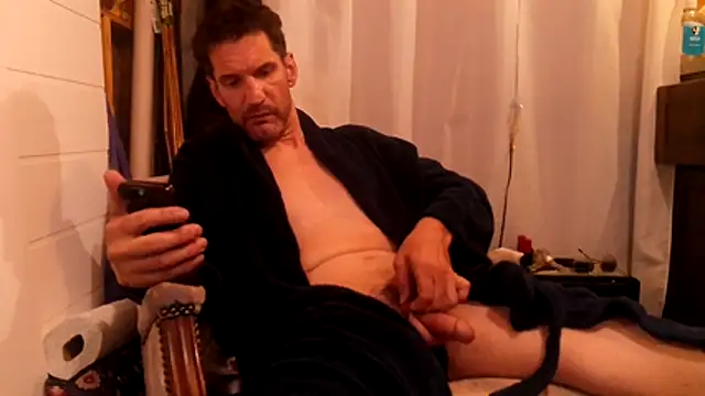 Snapshot of Haztogo4me chatting on 05/29/26, 08:23 Haztogo4me online show from 05/29/26, 08:23