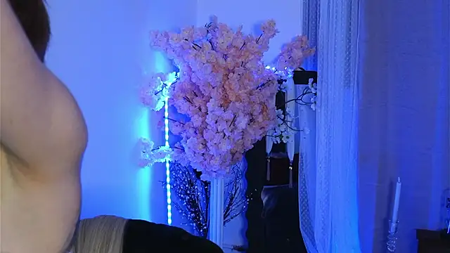 ivyleague  online show from 03/29/26, 05:24