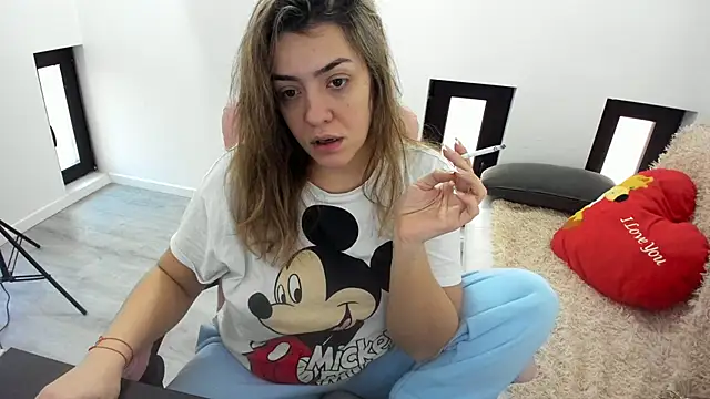 Dyana Kaylinn online show from 03/08/26, 05:11